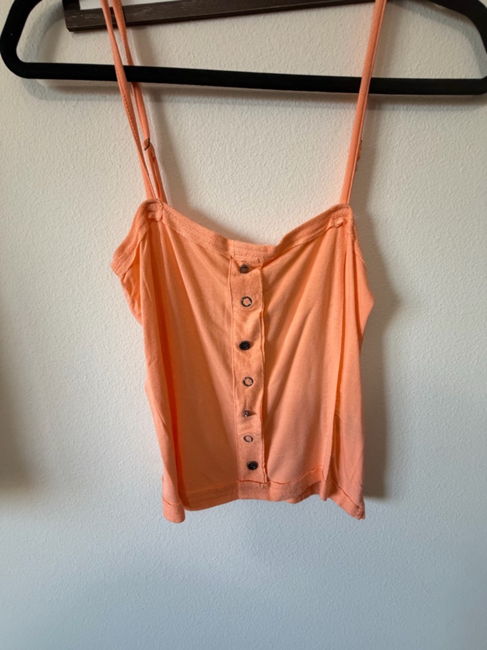 POL Orange Button-Front Spaghetti Strap Crop Top